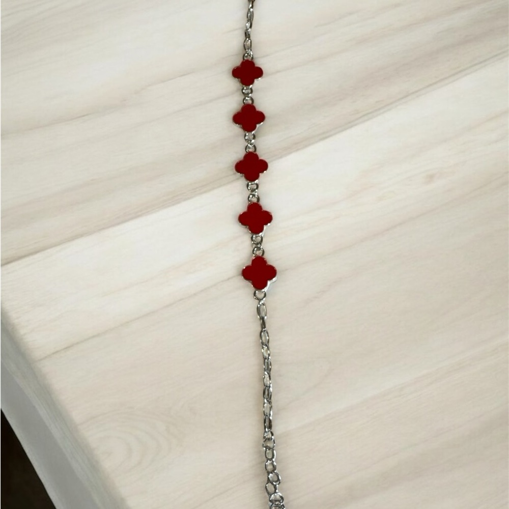 Elegant Red Clover Silver Necklace